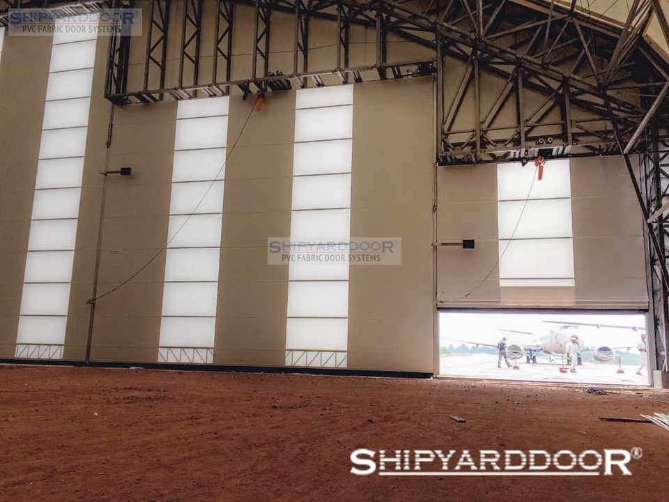 faric hangar door en shipyarddoor