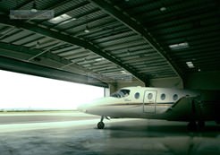 Aircraft hangar door